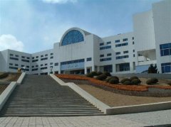 大连大学有哪些一本文科专业？