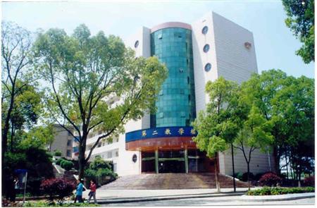 湖南城市学院校园图片_校园图片5