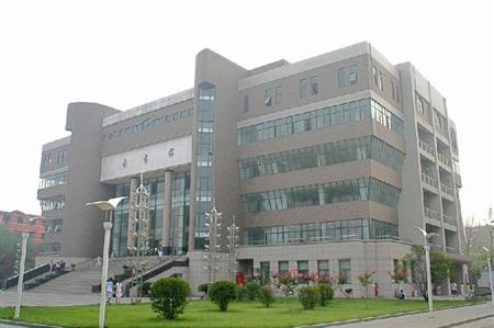 郑州轻工业学院校园图片_大学图片4