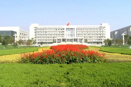 山东农业大学校园图片_大学图片4