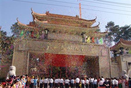 广西民族大学校园图片_大学图片2