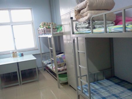 河北工程大学宿舍图片_寝室图片13