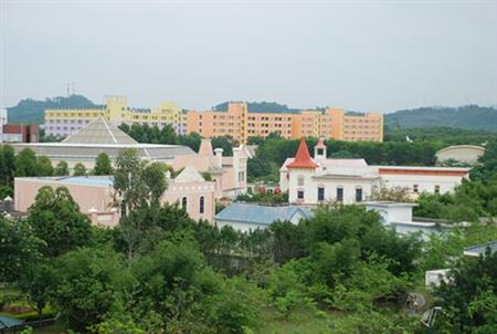 广州城市职业学院校园图片_校园风光3