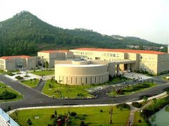 北京师范大学-香港浸会大学联合国际学院有哪些一本文科专业？