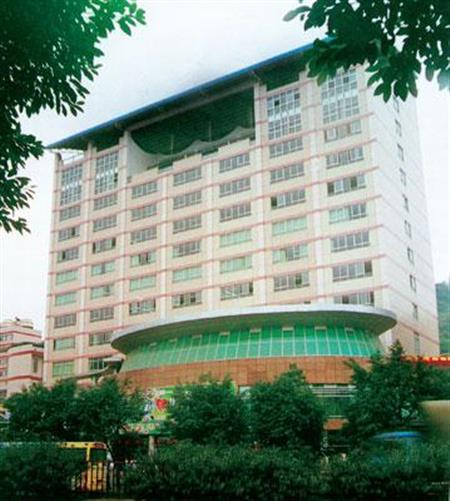 专科大学排名TOP10：重庆工业职业技术学院