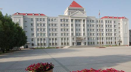 昌吉职业技术学院校园图片_大学图片3