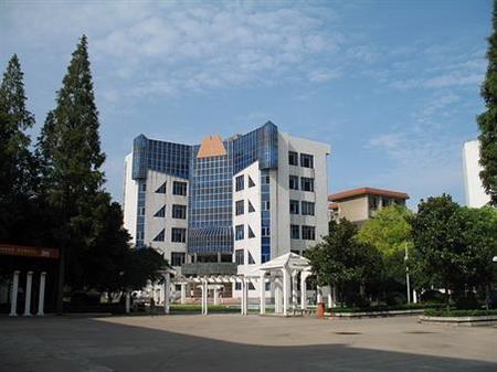 江汉艺术职业学院校园图片_大学图片2