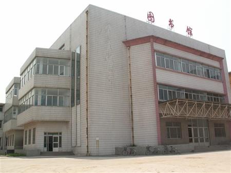 山东铝业职业学院校园图片_大学图片3