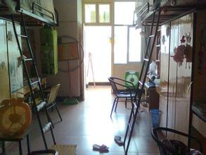 湖南大学宿舍图片_寝室图片13