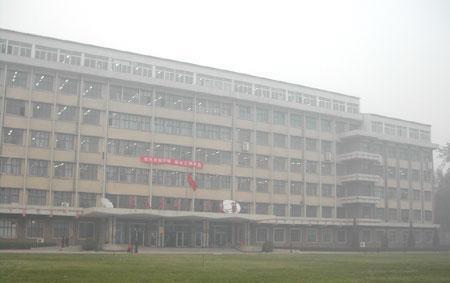 河北科技大学校园图片_大学图片3