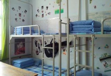 德州学院宿舍图片_寝室图片11